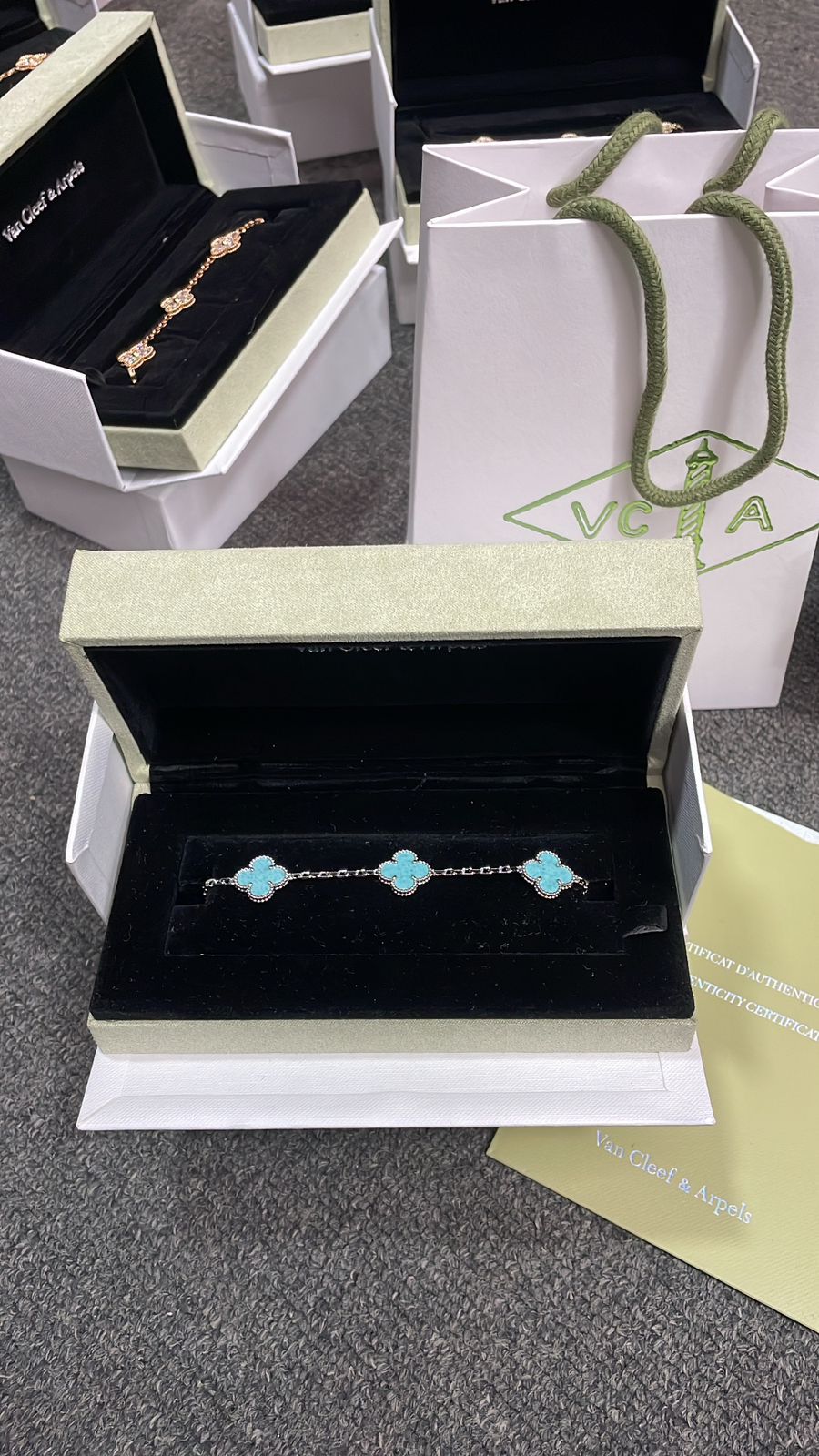 LOTE DE 10 VAN CLEEF